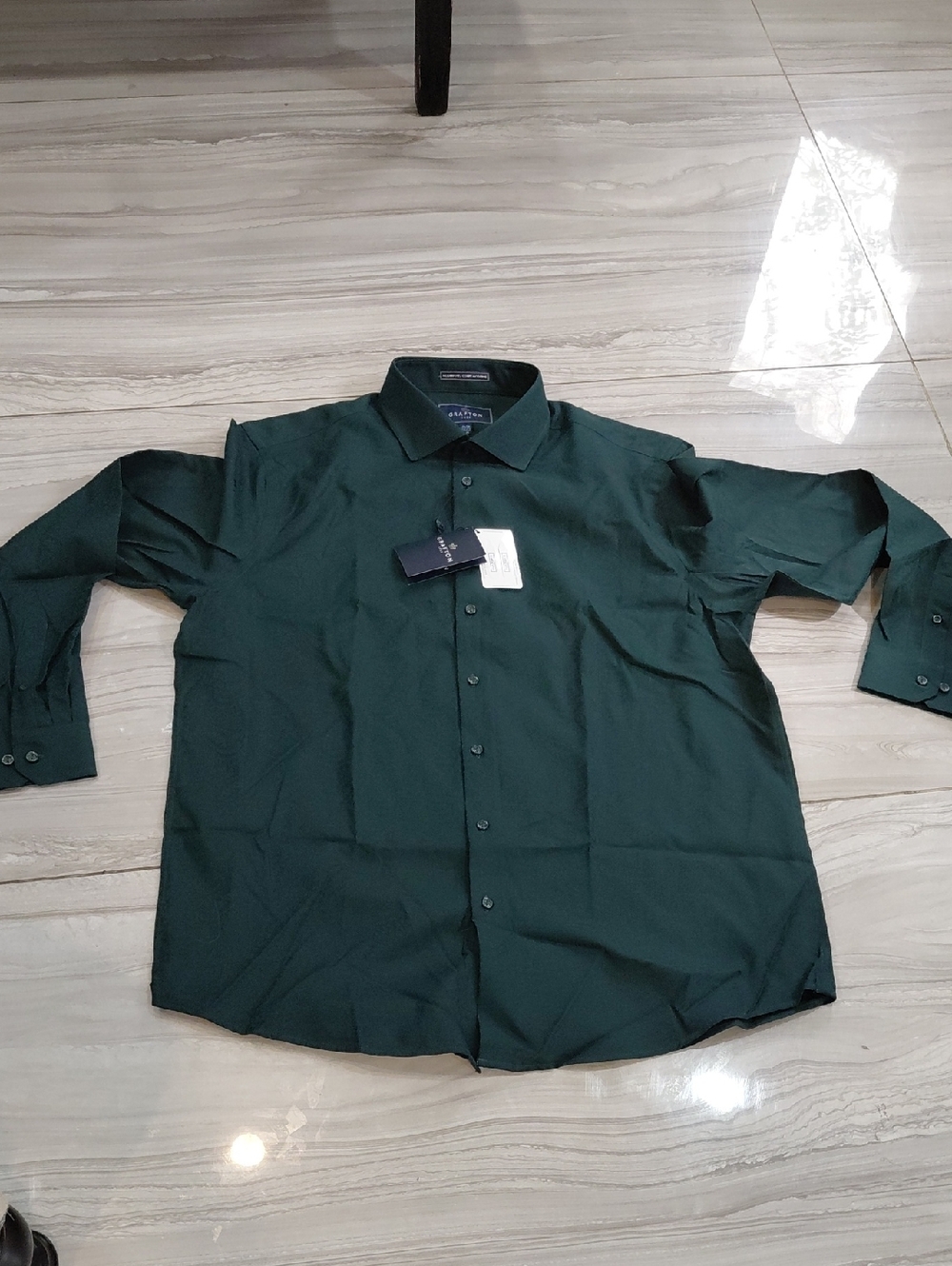 Van Heusen Dark Green Men's Classic Dress Shirt